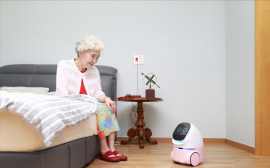 삼성물산, 소가구 노인 돌봄 AI 로봇 서비스 실증 개시